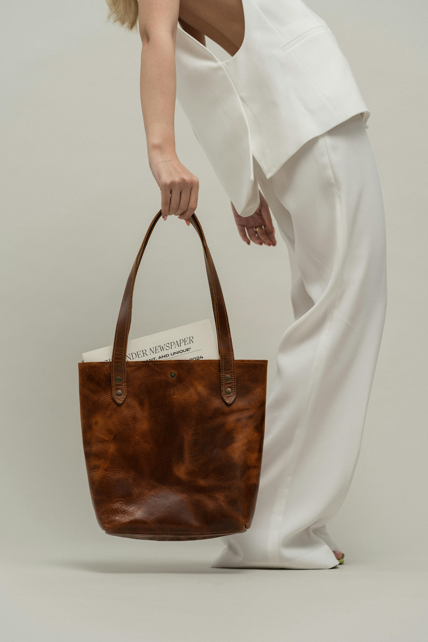 Bolso Tote de Cuero "La Esencial"